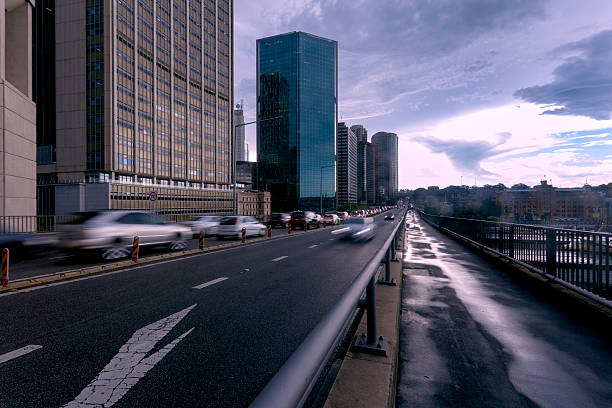 istock Sydney city roads. Evening 475372346