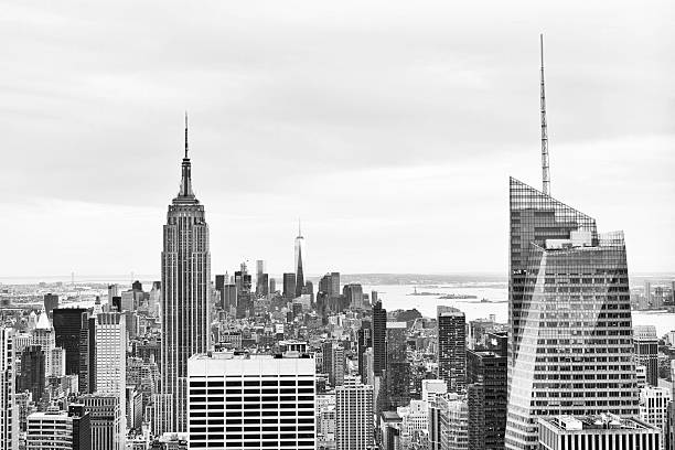 istock Classic NYC Manhattan City Skyline View with Empire State Building 475382202