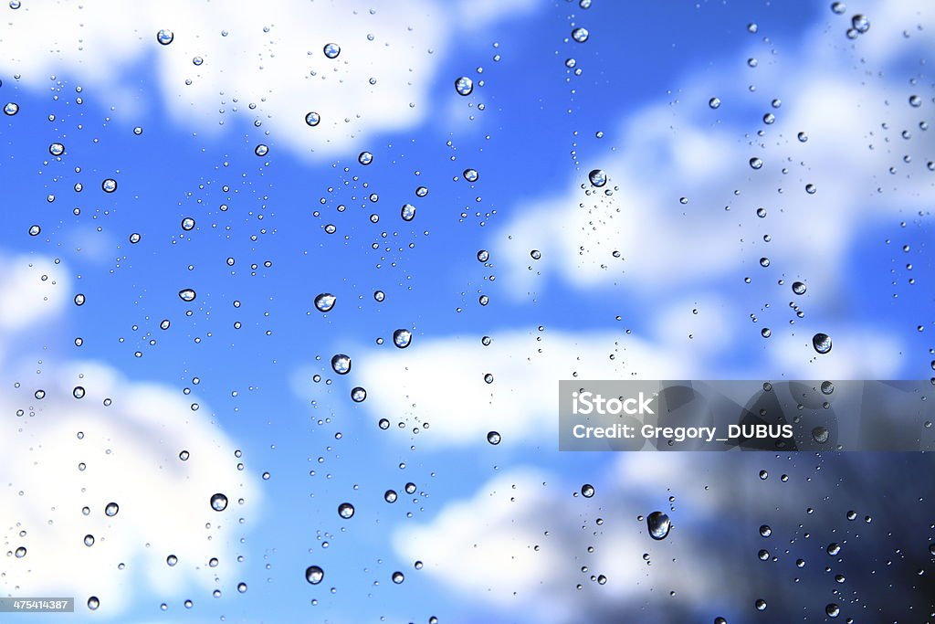 Il clima emerge Dopo la pioggia - Foto stock royalty-free di Acqua