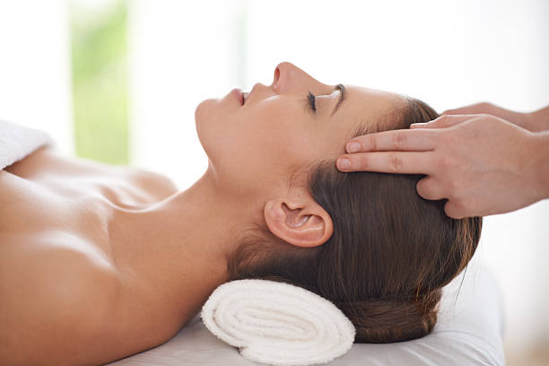 istock Massaging away all your that tension 475424953