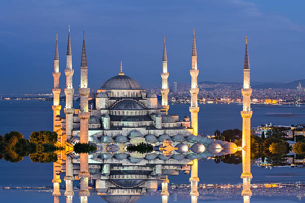 голубая мечеть и айя-софия - looking through window individuality old architecture стоковые фото и изображения