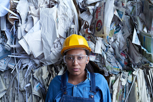reciclar fábrica de - recycling paper garbage landfill fotografías e imágenes de stock