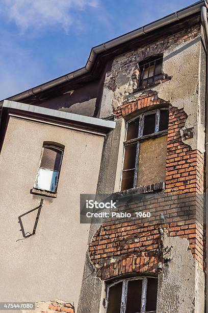 Dilapidated House Stock Photo - Download Image Now - 2015, Abandoned, Absence