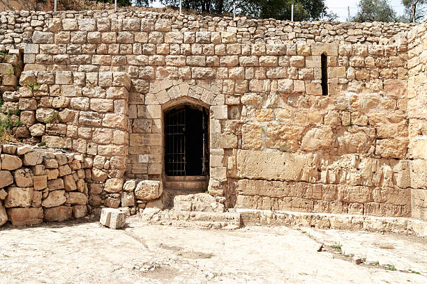 istock Crusader Farmhouse Ruins - Aqua Bella Springs near Jerusalem 475454032
