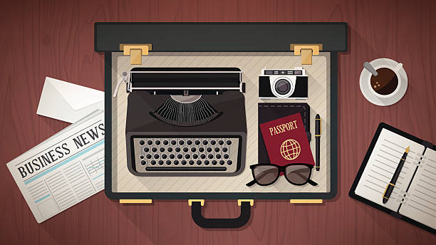 ilustraciones, imágenes clip art, dibujos animados e iconos de stock de informante la maleta con máquina de escribir - typewriter writing newspaper author