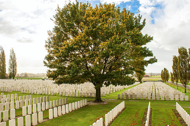 istock Great world war 1  flanders fields belgium Cemetery 475513745