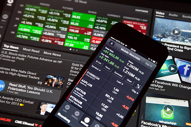 bloomberg application - bloomberg photos et images de collection