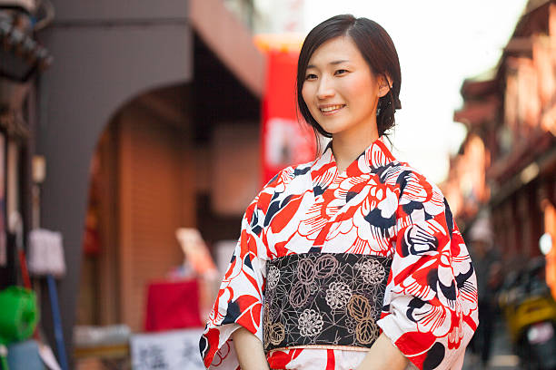 istock Japanese Woman 475537124