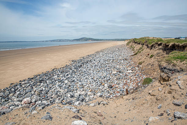 istock Large sandy beach at Aberavon Wales 475556672