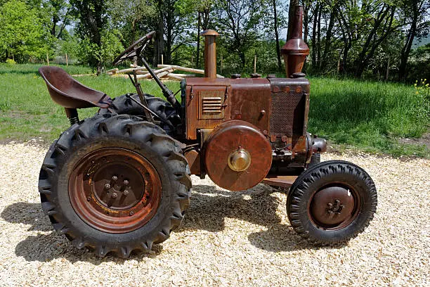 old Lanz Bulldog, rusty tractor