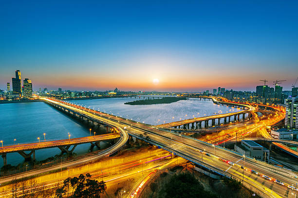 istock Mapo bridge and Seoul cityscape 475566792