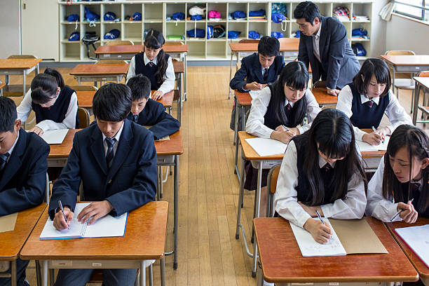 istock Japanese kids copying the lesson 475570592