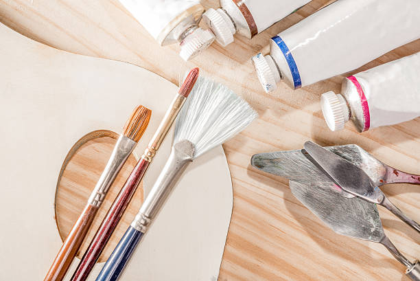 istock Selection of Oil Painting Tools 475582662
