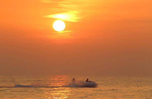 istock Decline on the Gulf of Thailand 475583128