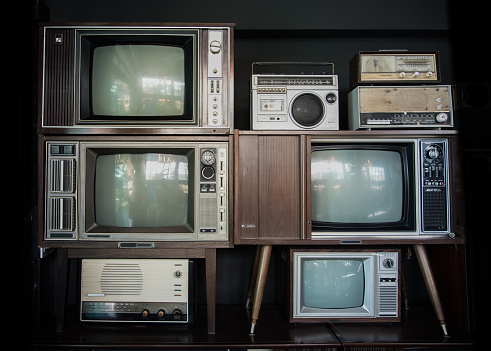 many vintage television and radio