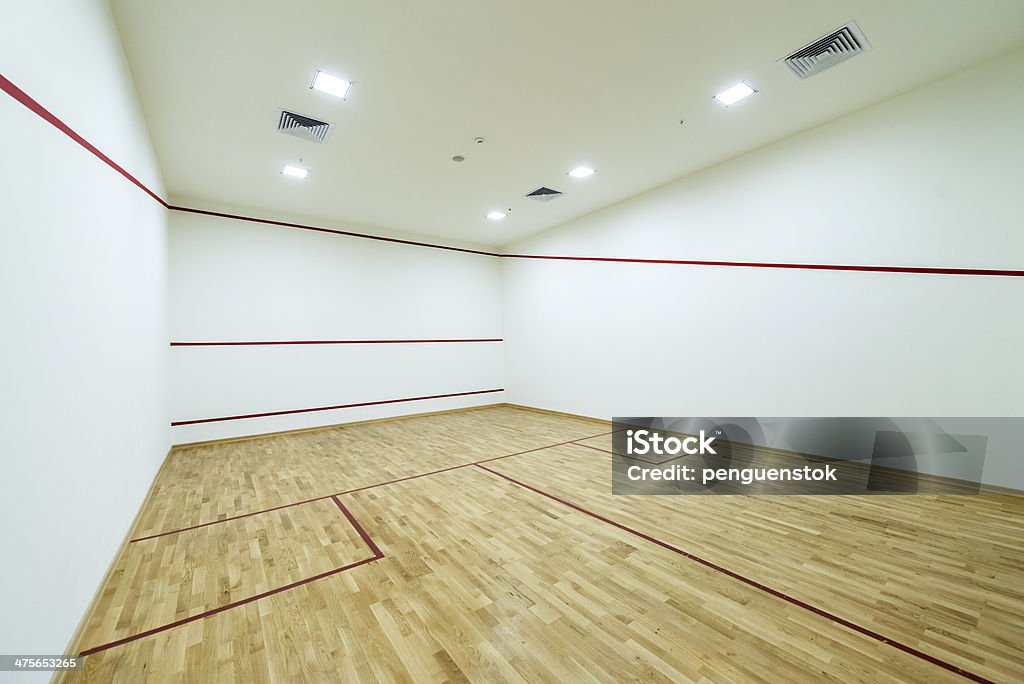 Gra w squasha - Zbiór zdjęć royalty-free (Czerwony)