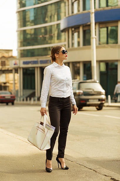 istock Business lady in the city 475654156