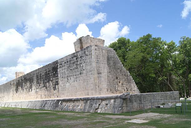 istock Pok ta Pok in Chichen Itza, Mexico 475669564