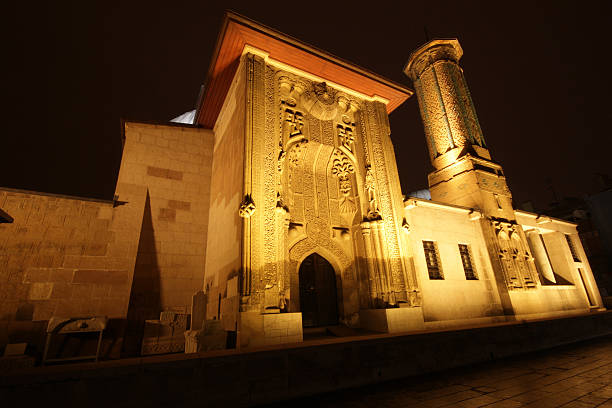 ince minare medrese konya, turcja - seljuk zdjęcia i obrazy z banku zdjęć