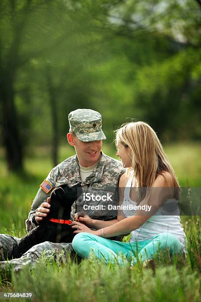 Us Service Member With Young Wife And Dog Stock Photo - Download Image Now - 20-24 Years, 20-29 Years, 25-29 Years