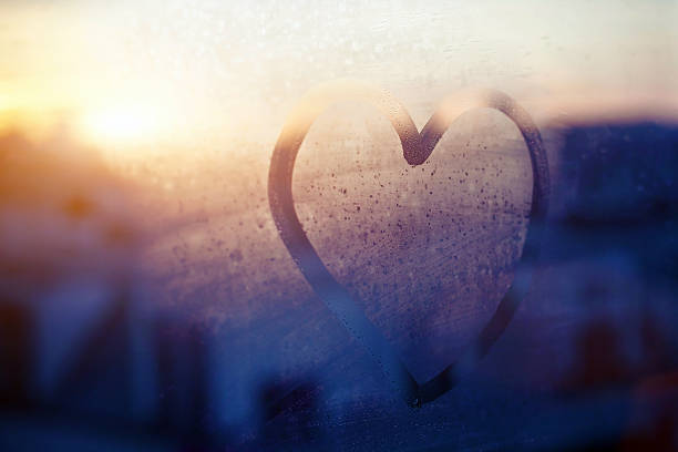 istock heart painted on misted glass 475702962