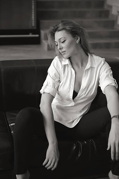 istock Beautiful woman 475714516