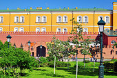 moskauer-kreml-park.jpg?b=1&s=170x170&k=20&c=HZV6jjOkWyPnazuYs8D5RUt5XSLCOmIvaV5RT-grECE=