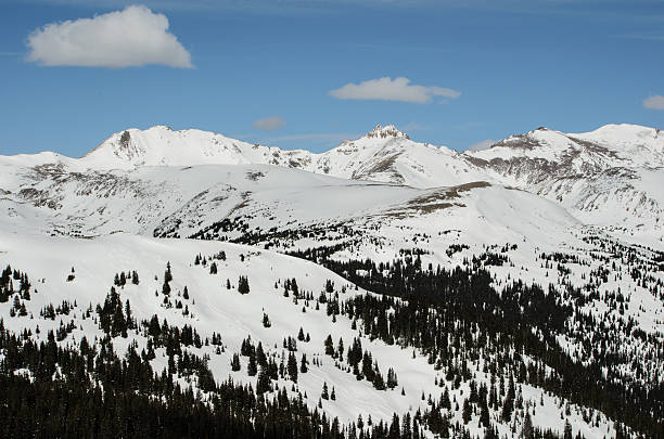 istock Majestic Rocky Mountain Winter 475742340