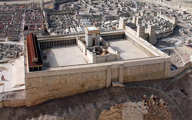 antico tempio di gerusalemme e secondo - synagogue foto e immagini stock