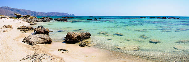 istock Elafonissi beach, with pinkish white sand and turquoise water, Crete 475753859