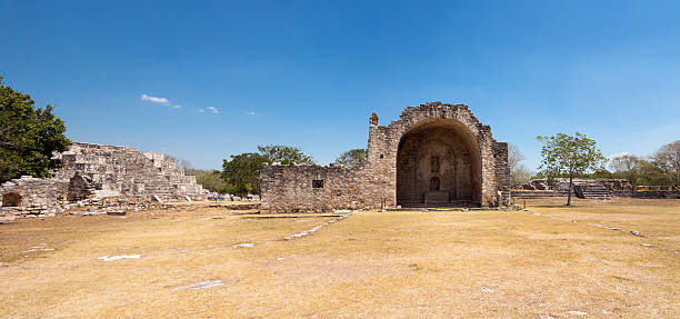 istock Dzibilchaltun Mayan and colonial ruins, Yucatan, Mexico 475757441