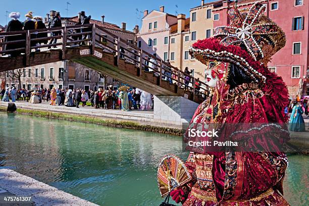 Carnevale Di Venezia Ii - Fotografie stock e altre immagini di Adulto - Adulto, Ambientazione esterna, Argentato