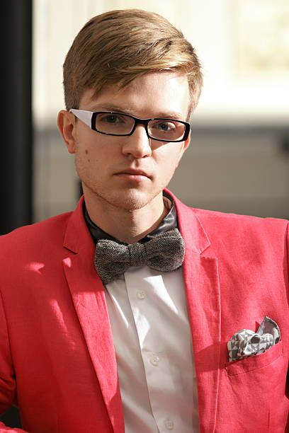 istock Young handsome stylish man posing indoor 475791023