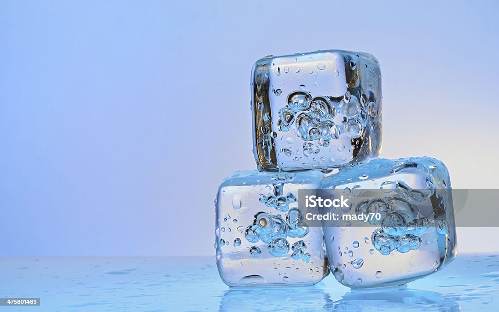 cubes de glace - Photo de Glace libre de droits