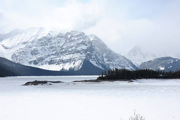 istock Winter Storm in the Mountains 475803564