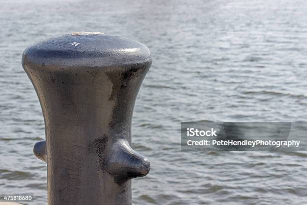 Sampson Post On A Dock Stock Photo - Download Image Now - 2015, Anchor - Vessel Part, Architectural Column