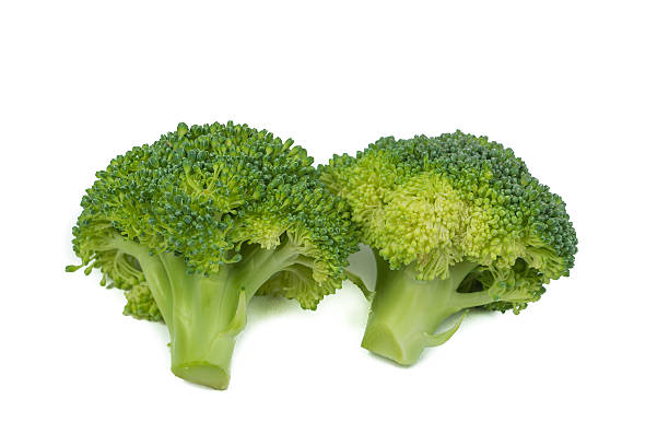 istock Fresh green broccoli vegetable isolated on white background 475828790
