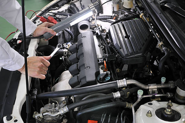 istock Maintenance of motor vehicles 475831440