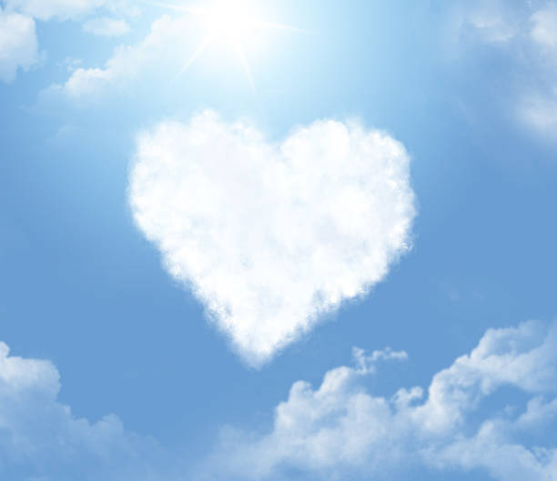 istock Cloud in a form of a heart 475833722
