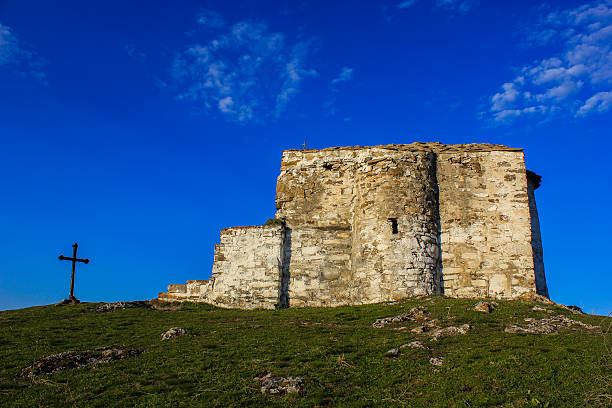 istock Medieval chapel on the  Pchelina dam, Bulgaria 475849436