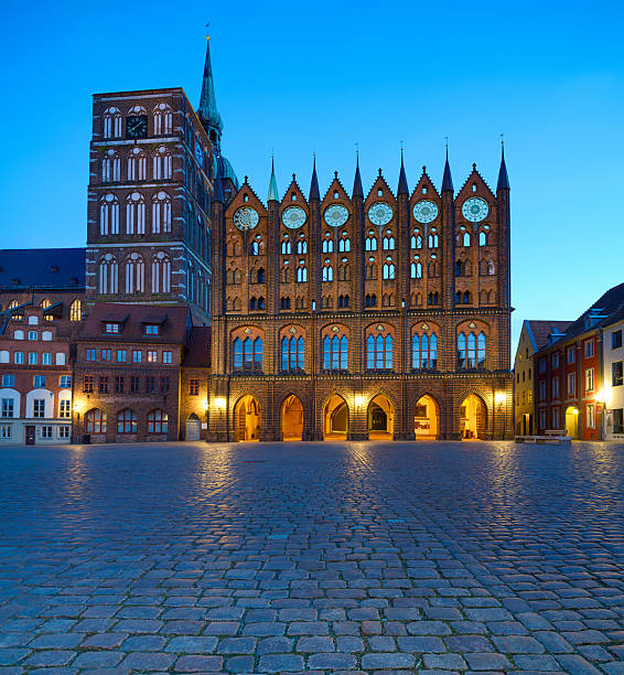 istock Old Town Hall in the evening, Stralsund, Germany 475866206