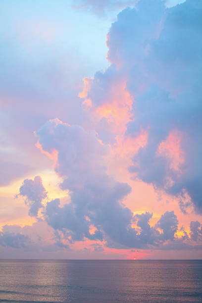 istock The dawn of the morning 475871772