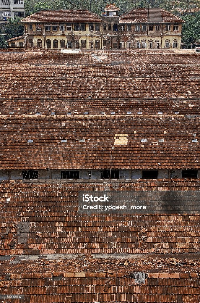 Cubiertas para Chowls realizados en mangalori azulejos - Foto de stock de Aire libre libre de derechos