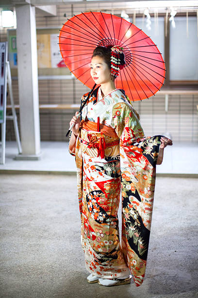 istock Japanese Woman 475880492