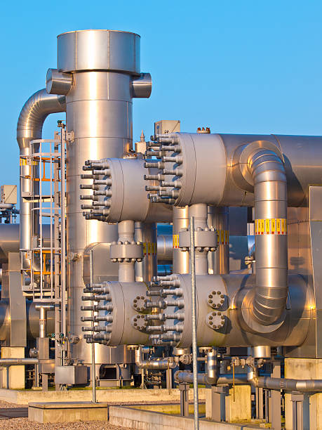 istock Part of a modern natural gas processing plant 475893843