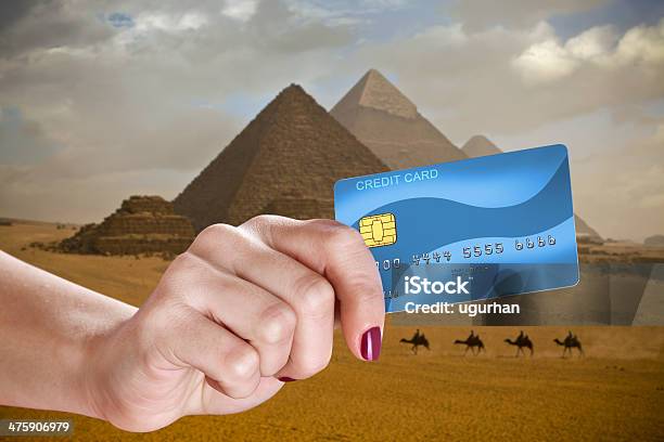 Cartão De Crédito - Fotografias de stock e mais imagens de Cairo - Cairo, Camelo, Capitais internacionais
