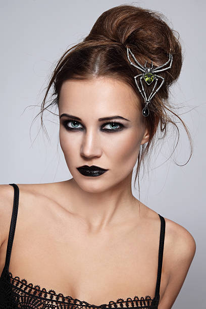 hairdo gothique - sensuality halloween witch devil photos et images de collection