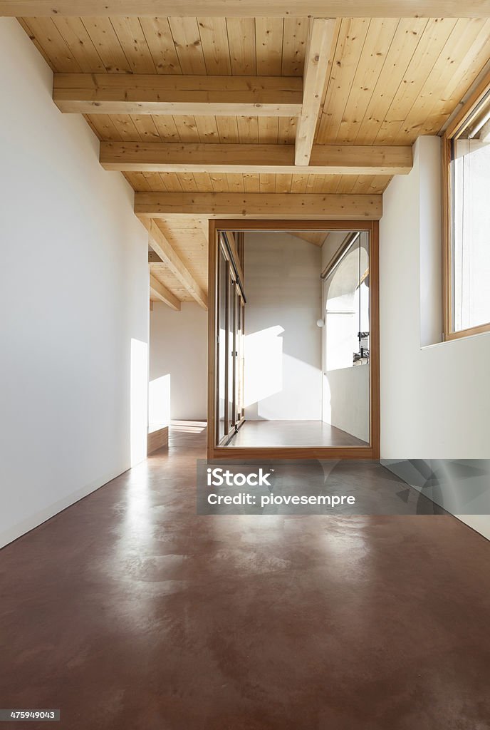 Interior de la cámara de vacío - Foto de stock de Chalet libre de derechos