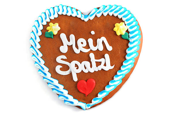 istock Beer Fest Gingerbread heart on isolated white background 475950788