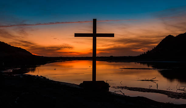 istock Himatangi Beach Sundown Cross 475966190
